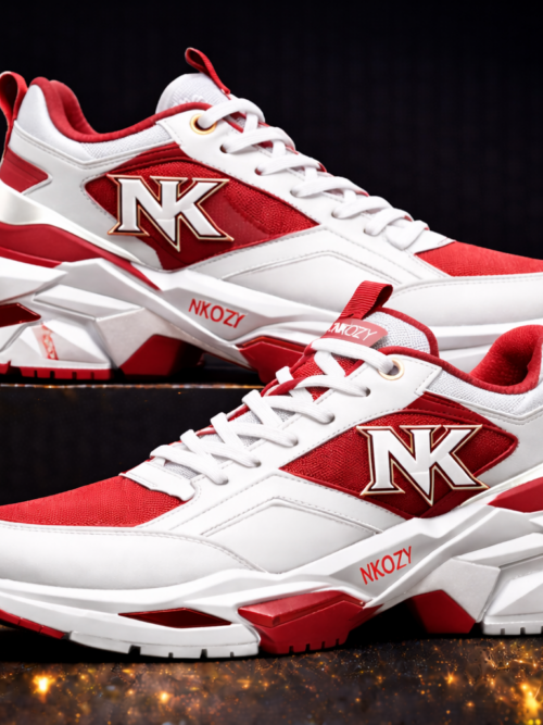 Slip on plimsolls in black canvas