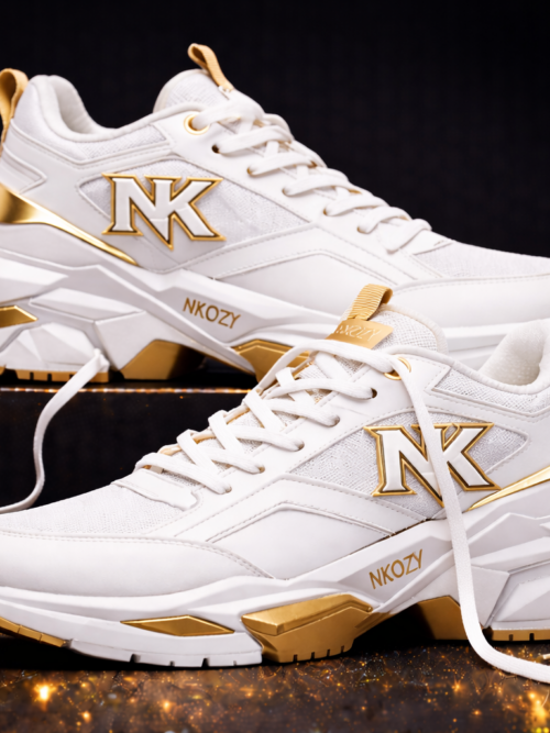 Look plimsolls in grey