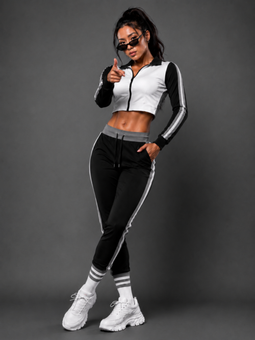GYM GRL13